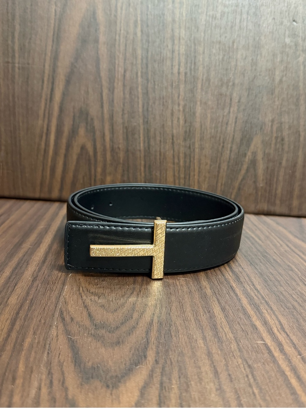 Tom Ford Black Leather Belt with Textured Gold T Buckle